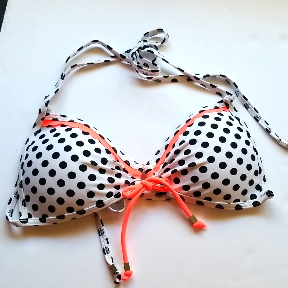 Adore me swimsuit top size large